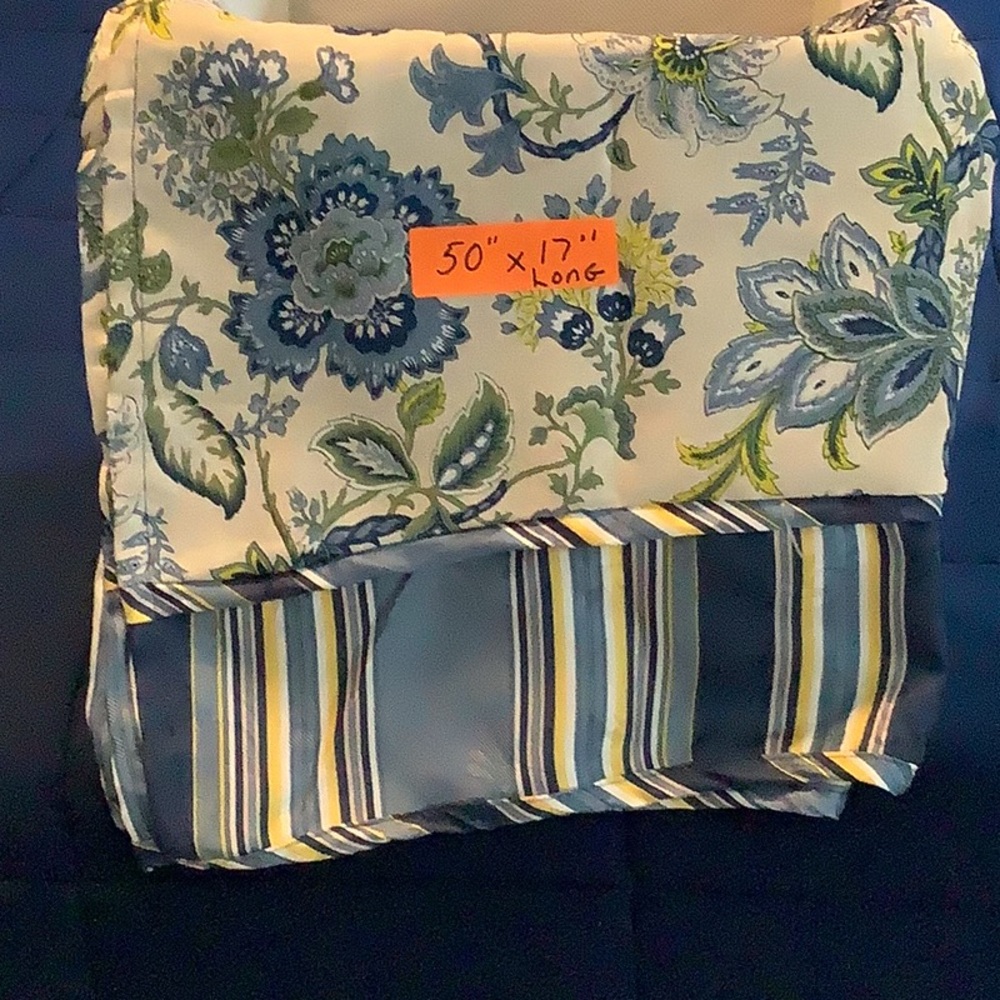 2 Beautiful Paisley and Stripe Valances